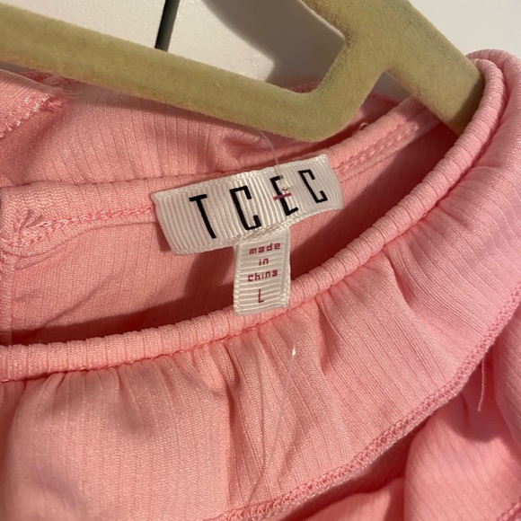 Pink Ruffle Ribbed Bodysuit - Picture 3 of 6